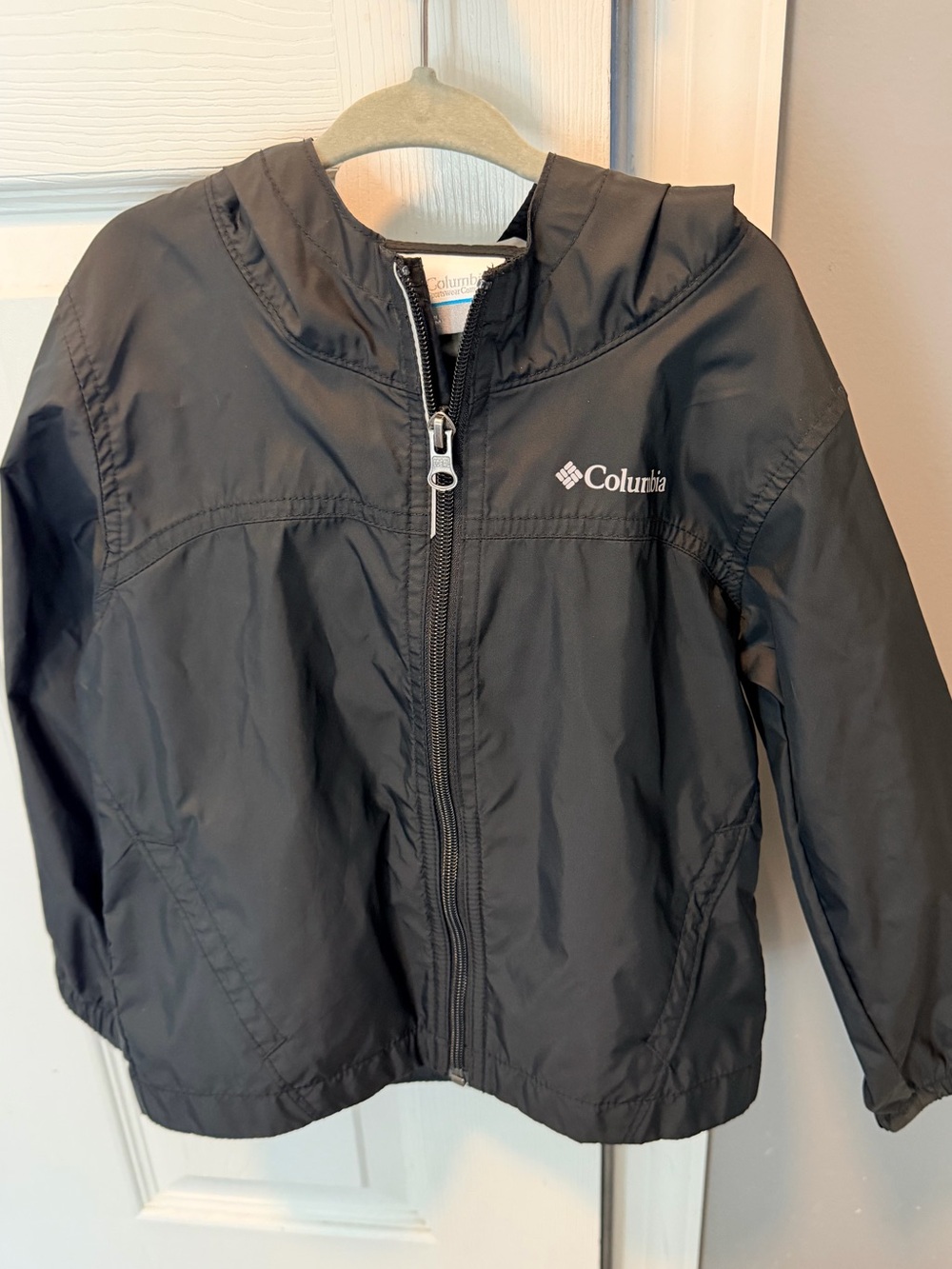 Columbia Toddler Boys’ Glennaker Lightweight Rain Jacket in Black size 4T